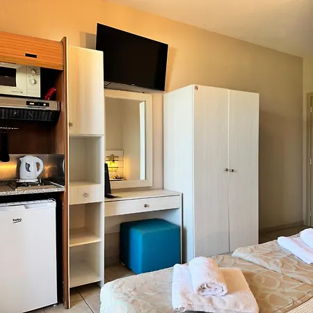 Aegean Sun Hotel 3*